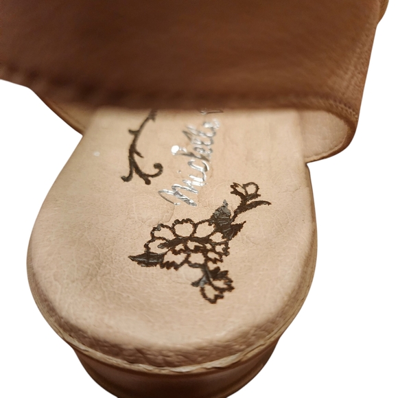 Michelle D Strappy Beige Sandals Size 9 - Picture 5 of 11